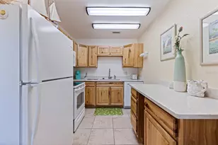 8584 111th St, Seminole, FL 33772 - Photo 13