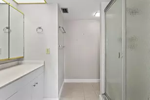 220 Belleview Blvd, Belleair, FL 33756 - Photo 23