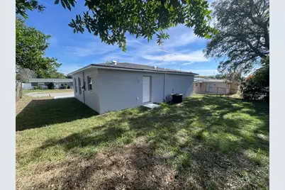 9835 Gray Fox Lane, Port Richey, FL 34668 - Photo 9