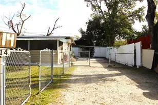 3314 Dorothys Dream Pl, Tampa, FL 33619 - Photo 19