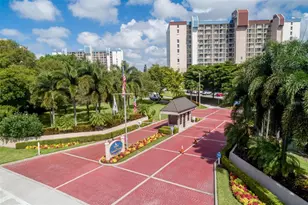 9525 Blind Pass Rd, Saint Pete Beach, FL 33706 - Photo 19