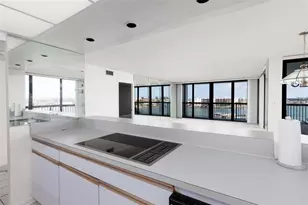 9525 Blind Pass Rd, Saint Pete Beach, FL 33706 - Photo 9