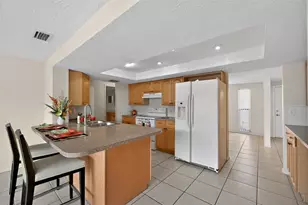 1037 Tamarac Dr, Holiday, FL 34690 - Photo 11