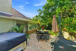 5026 Barrowe Dr, Tampa, FL 33624 - Photo 21