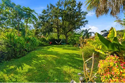 5026 Barrowe Drive, Tampa, FL 33624 - Photo 19