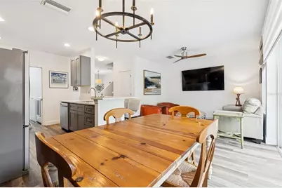 9811 W Park Village Drive, Tampa, FL 33626 - Photo 13