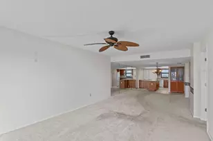 7050 Sunset Dr S, South Pasadena, FL 33707 - Photo 13