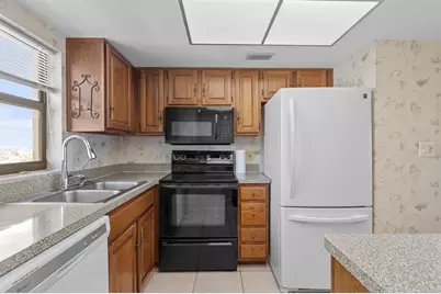 7050 Sunset Drive S #801, South Pasadena, FL 33707 - Photo 15