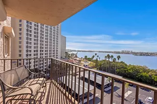 7050 Sunset Dr S, South Pasadena, FL 33707 - Photo 5