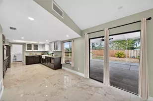 520 Wynnwood Dr, Brandon, FL 33511 - Photo 21