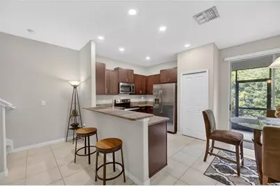 9652 Pembrooke Pines Drive, Sun City Center, FL 33573 - Photo 15