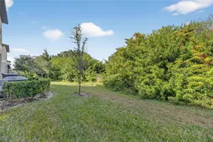 9652 Pembrooke Pines Dr, Sun City Center, FL 33573 - Photo 19