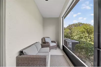 9652 Pembrooke Pines Drive, Sun City Center, FL 33573 - Photo 17