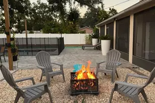 5548 Pine St, Seffner, FL 33584 - Photo 7