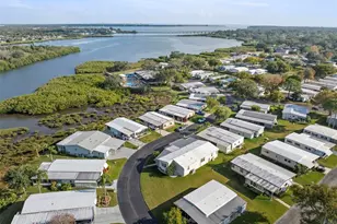 160 Clubview Dr, Safety Harbor, FL 34695 - Photo 11