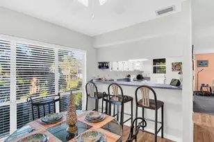 616 Windrush Bay Dr, Tarpon Springs, FL 34689 - Photo 9