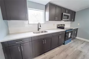 12510 Tocci Ln, Riverview, FL 33579 - Photo 9