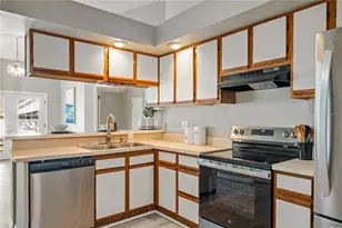 11304 Maybrook Ave, Riverview, FL 33569 - Photo 15