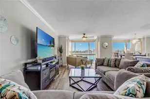 644 Island Way, Clearwater Beach, FL 33767 - Photo 7