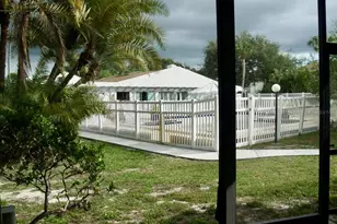 11525 8th Way N, Saint Petersburg, FL 33716 - Photo 25