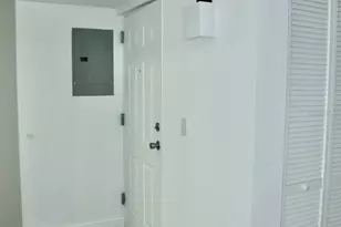 11525 8th Way N, Saint Petersburg, FL 33716 - Photo 21