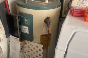 420 49th Street E, Palmetto, FL 34221 - Photo 7