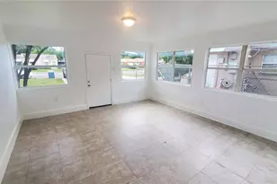 2567 15th Ave S, Saint Petersburg, FL 33712 - Photo 3