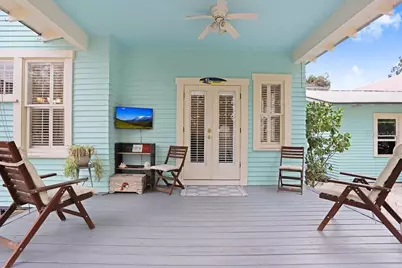 1801 W Hills Avenue, Tampa, FL 33606 - Photo 17