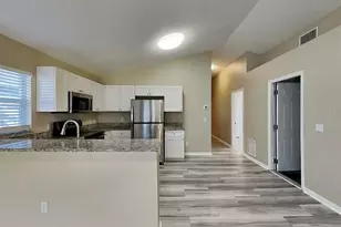 13230 Prestwick Dr, Riverview, FL 33579 - Photo 3
