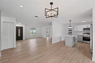 3206 Las Brisas Dr, Riverview, FL 33578 - Photo 5