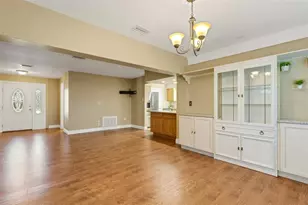 1601 W Dorchester Dr, Palm Harbor, FL 34684 - Photo 19