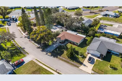 1601 W Dorchester Drive, Palm Harbor, FL 34684 - Photo 57