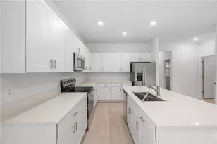 18170 Pleasantview Blvd, Land O Lakes, FL 34638 - Photo 17