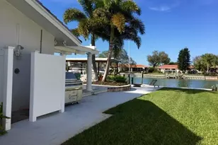 4165 49th Ave S, Saint Petersburg, FL 33711 - Photo 3