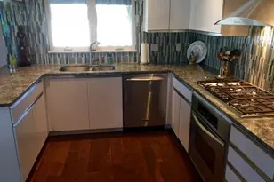 4165 49th Ave S, Saint Petersburg, FL 33711 - Photo 5