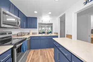 318 Windrush Blvd, Indian Rocks Beach, FL 33785 - Photo 47