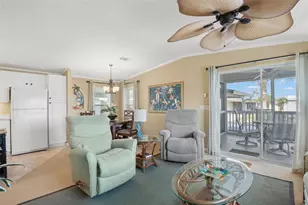 616 Mt Lancaster Ave NE, Saint Petersburg, FL 33702 - Photo 5