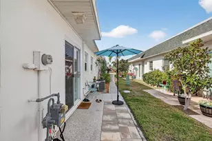 7825 38th Terrace N, Saint Petersburg, FL 33709 - Photo 21