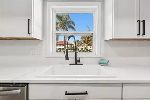 8324 Denise Dr, Seminole, FL 33777 - Photo 43