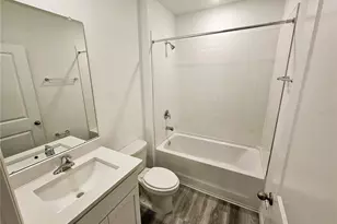 32520 Weathered Oak Dr, Wesley Chapel, FL 33543 - Photo 7