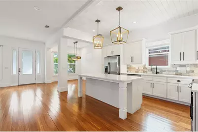 214 E Floribraska Avenue, Tampa, FL 33603 - Photo 9