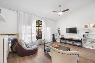 2917 Starmount Drive, Valrico, FL 33596 - Photo 7