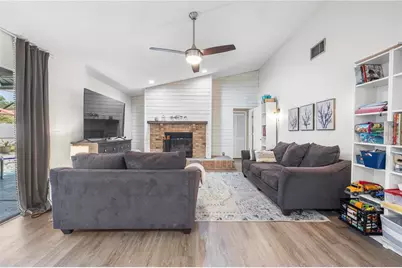 2917 Starmount Drive, Valrico, FL 33596 - Photo 21