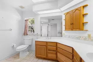 511 W College Ave, Ruskin, FL 33570 - Photo 17