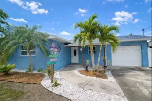 47 Cypress Dr, Palm Harbor, FL 34684 - Photo 1
