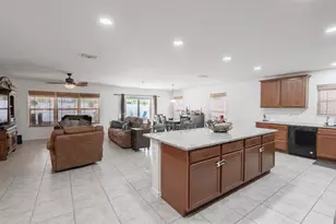 11331 Brighton Knoll Loop, Riverview, FL 33579 - Photo 11