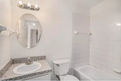 8512 Lazy River Drive, Tampa, FL 33617 - Photo 15