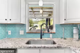 747 39th Ave NE, Saint Petersburg, FL 33703 - Photo 29