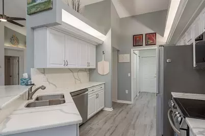 9742 Oakwood Hills Court, New Port Richey, FL 34655 - Photo 13