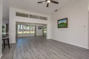 9742 Oakwood Hills Ct, New Port Richey, FL 34655 - Photo 9